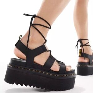 Dr Martens Nartilla XL USA Womens size 6 platform sandals